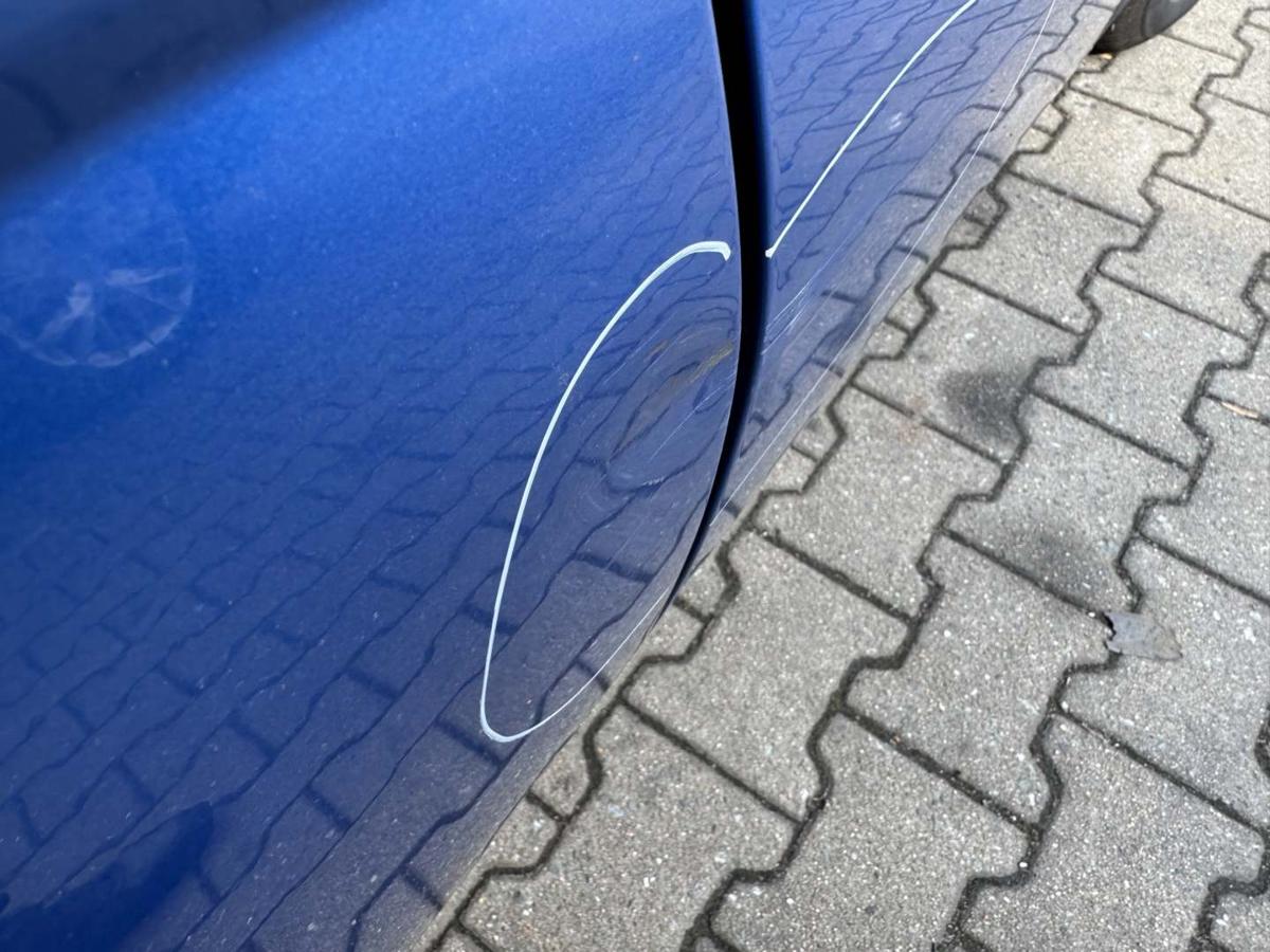 Suzuki Ignis FH original T&uuml;r hinten rechts Z2J Cyprus Blue Rohbau Bj.2003